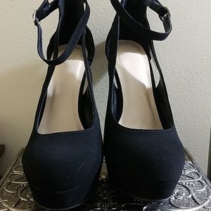 Size 7.5 Black Platform Heels